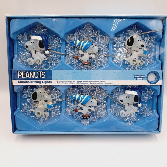 Peanuts Snoopy Winter Holiday Bundle Includes Ornaments & Musical Lights - Picture 11 of 13